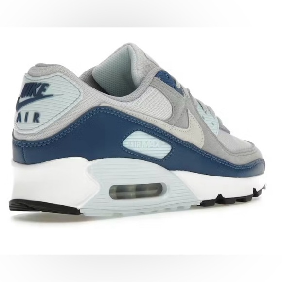 Nike Air Max 90 Glacier Blue. Blue and Gray Sneakers.